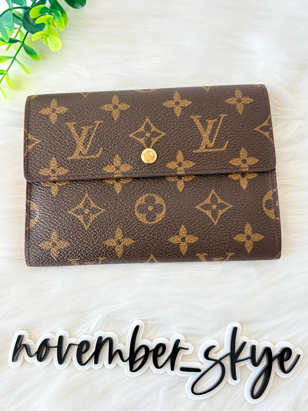 Louis Vuitton Monogram Porte Tresor Etui Papier Wallet - Picture 2 of 15